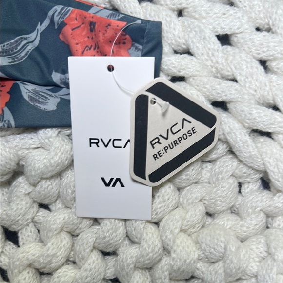 RVCA Gray and‎ Coral Low Ruse Cheeky Hipster Bikini Bottoms - Picture 5 of 7